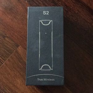 NEW wireless headphones